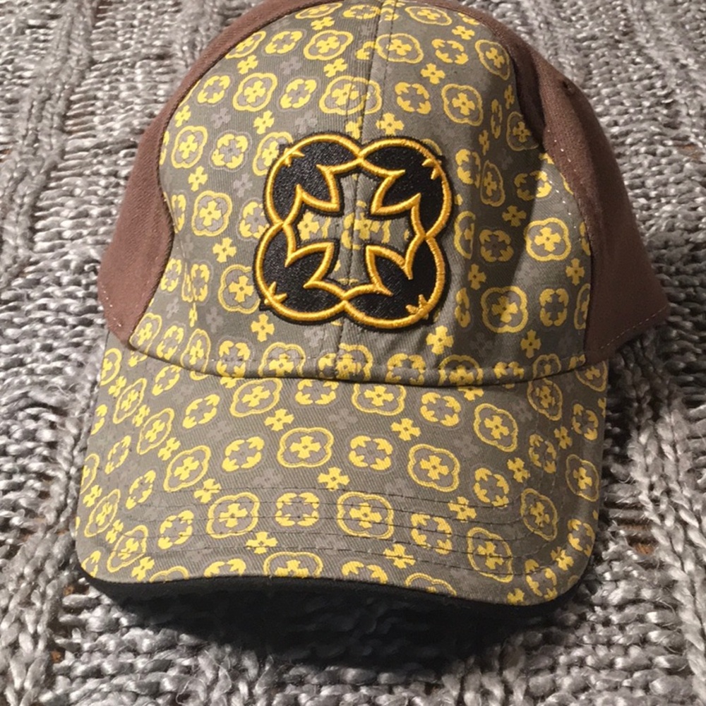 Adidas hat / L-XL